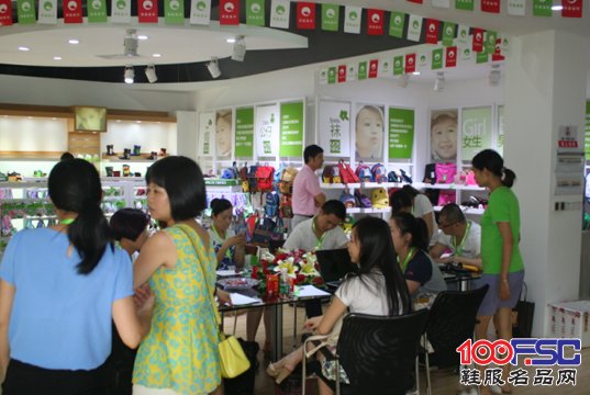 早晨童鞋品牌2014冬季新品订货会