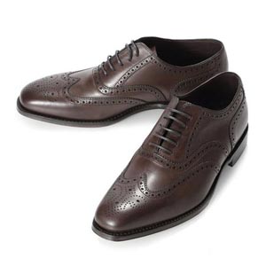 Loake Buckingham棕色小牛皮布洛克雕花男士系带皮鞋