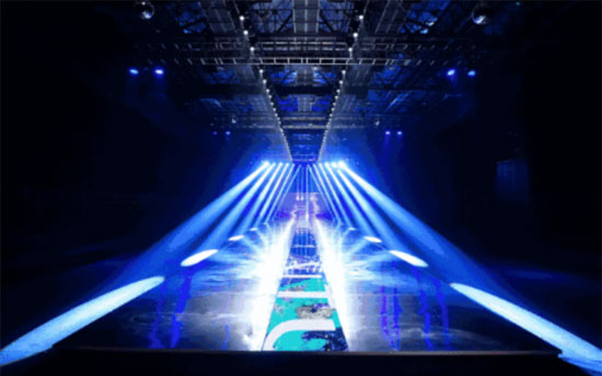 艾托奥AITU<a data-cke-saved-href='http://www.china-ef.com/brand/' href='http://www.china-ef.com/brand/' style='text-decoration:underline;' target='_blank'>品牌</a><a data-cke-saved-href='http://news.china-ef.com/list-83-1.html' href='http://news.china-ef.com/list-83-1.html' style='text-decoration:underline;' target='_blank'>女装</a> 2018冬季新品发布会
