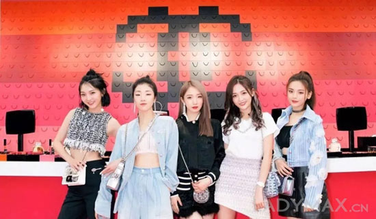 奢侈品牌香奈儿为数字年轻化上抖音却有点冷清