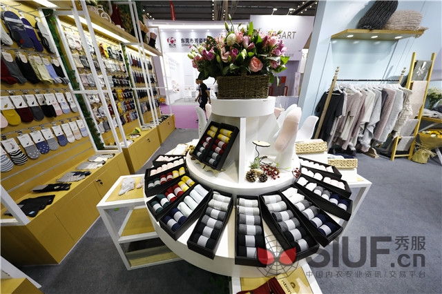 内衣展