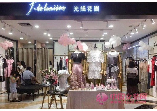 2019年品牌女装加盟开店创业的几大难题(图1)