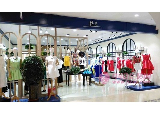 2019年创业开店挑选服装加盟品牌有哪些关键点？(图2)