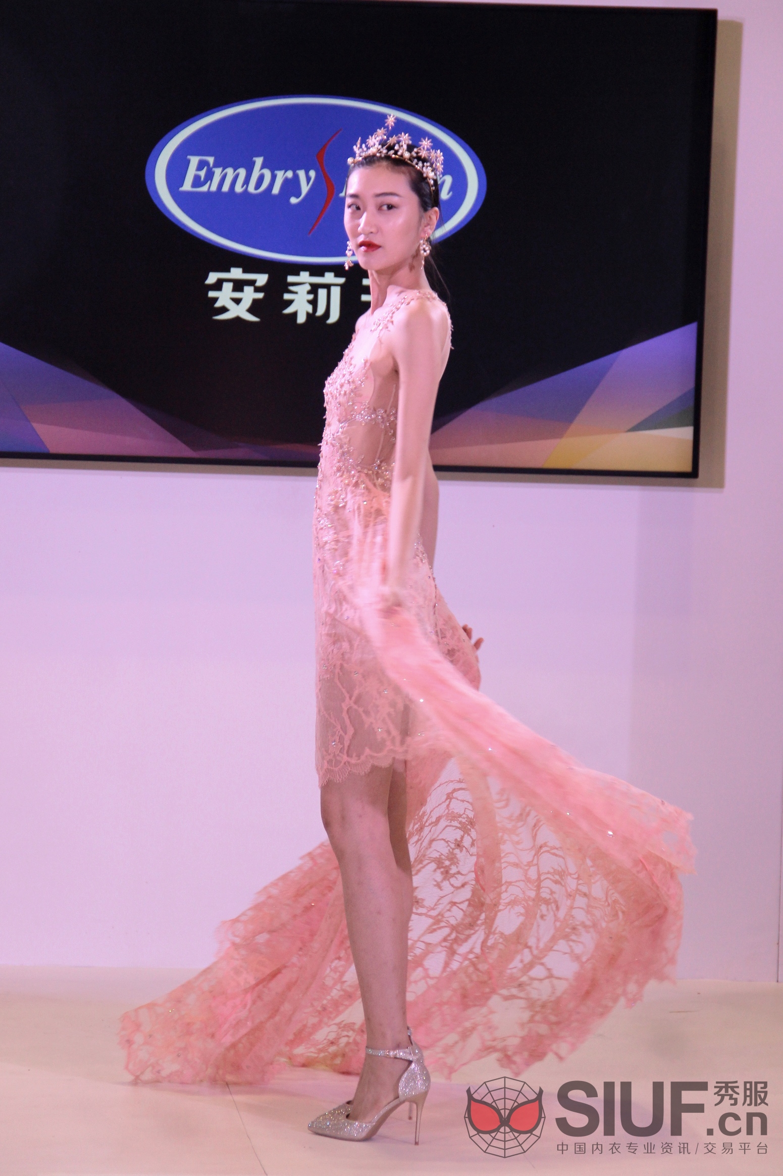 美国内衣展.jpg