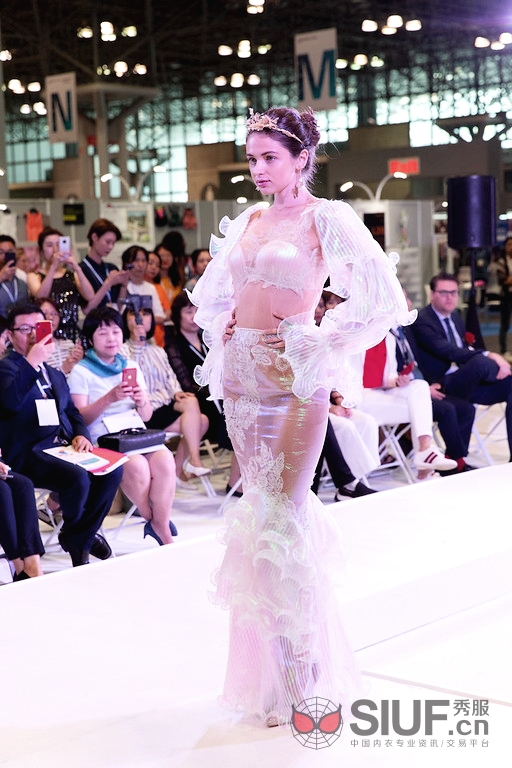 美国内衣展.jpg